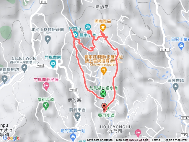 1121210九芎湖步道健行