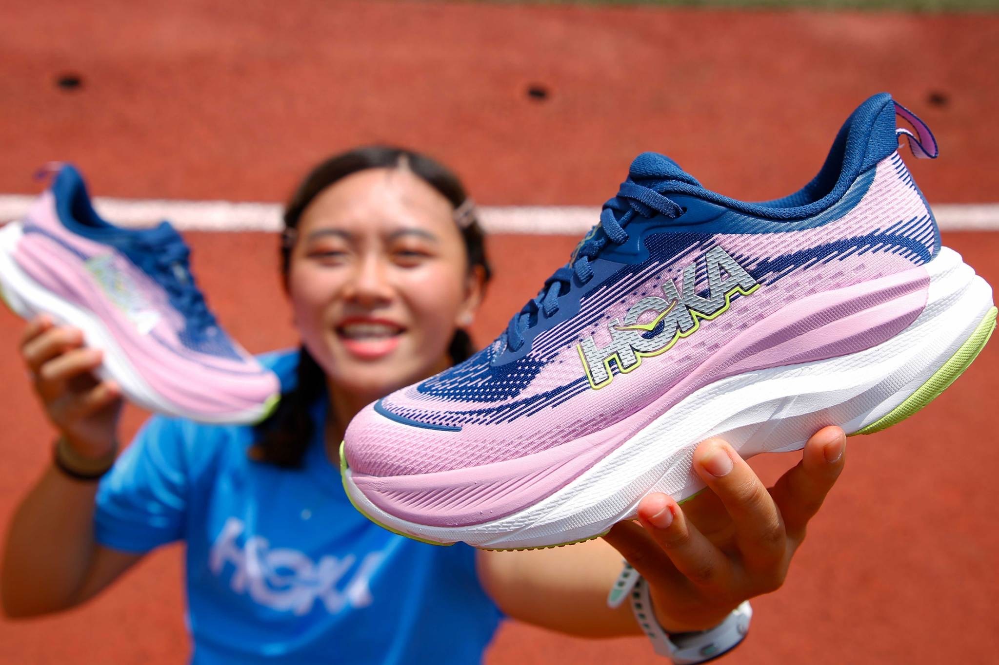 【編輯開箱】彈到外太空!HOKA SKYFLOW 緩震回彈指數爆表 長距離訓練最佳拍檔