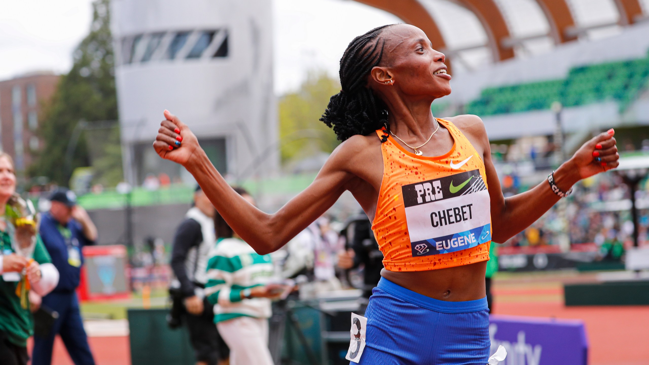 【賽事】新世界紀錄！ Beatrice Chebet 打破女子一萬公尺寫歷史首位 29 分內女性 | 文章 | 運動筆記