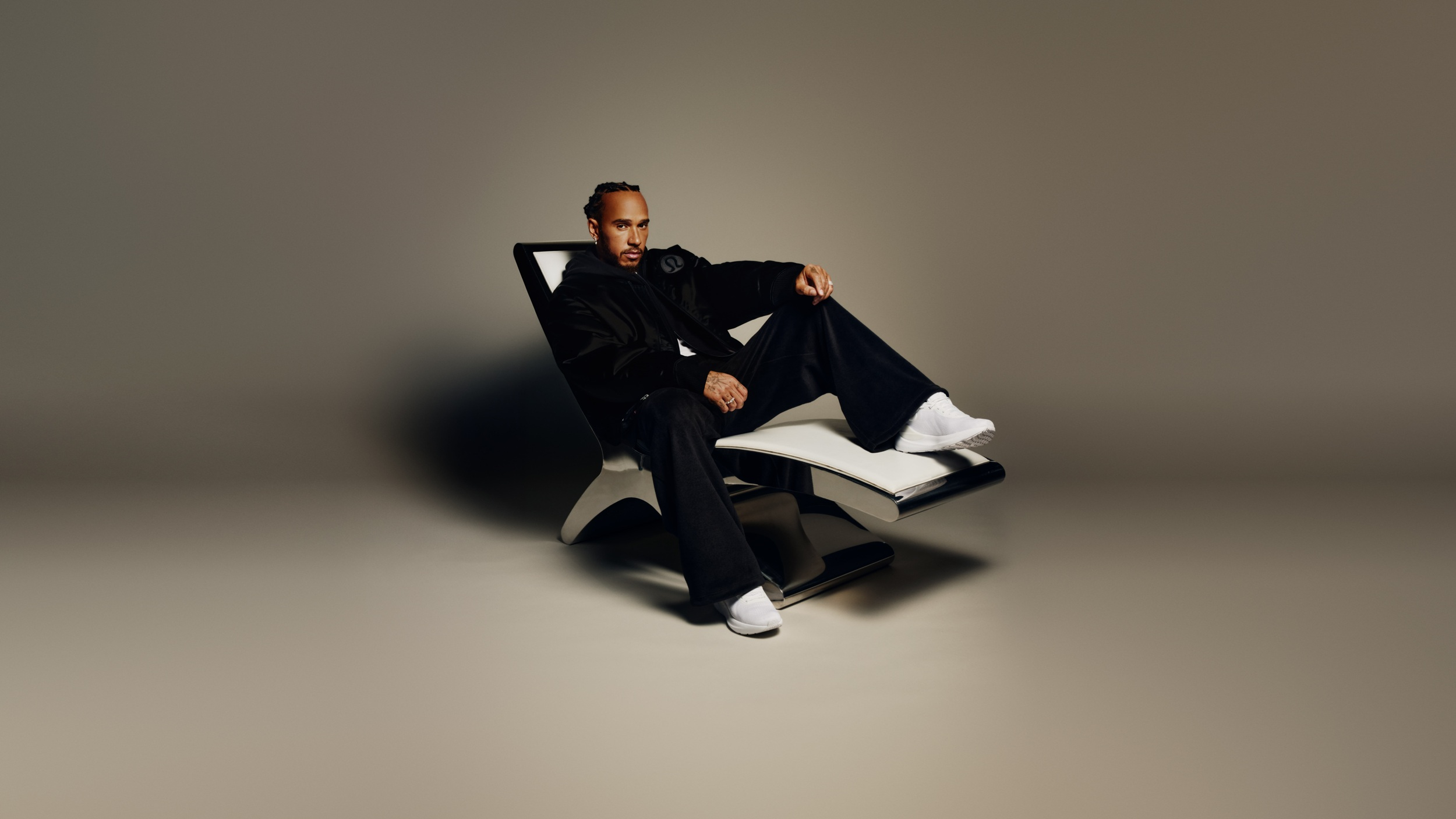 【品牌動態】lululemon 宣布 Lewis Hamilton 成為最新品牌大使