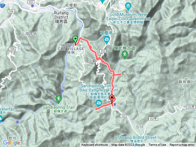 猴峒金字碑步道牡丹生態隧道