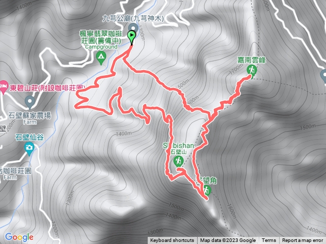 嘉南雲峰石壁山o繞