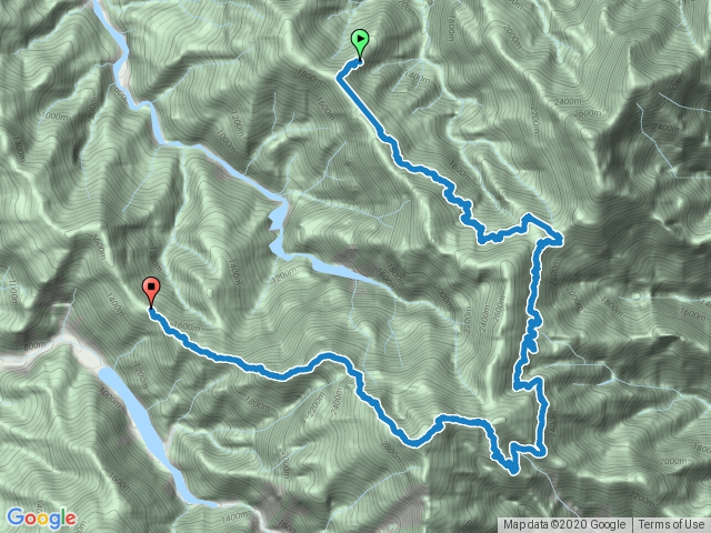 雙龍綠地毯滾滾滾