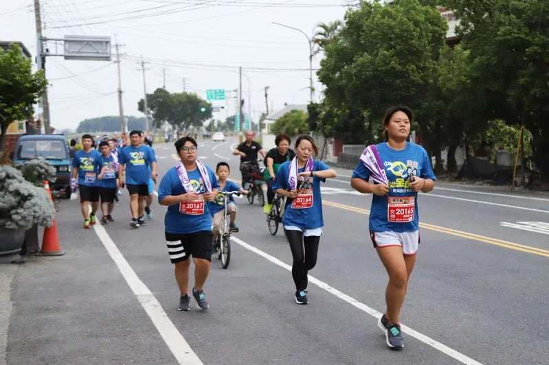 【賽事】跑出金虎爺！ 今選手能抽頭獎價值逾 20 萬股票