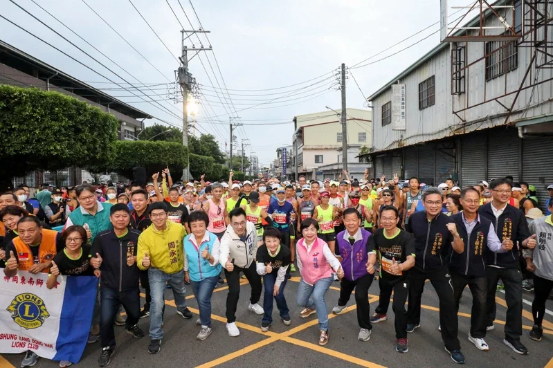 【賽事】台中國際馬拉松今登場 1.2 萬跑者一起跑