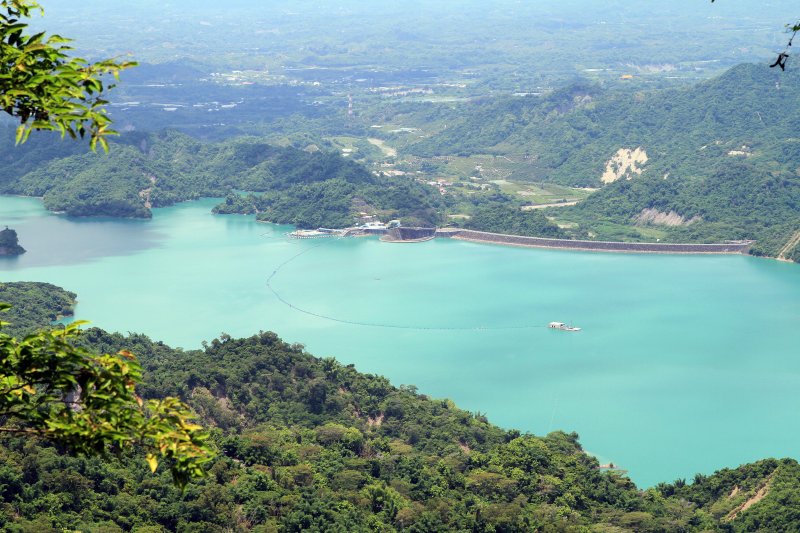 【高雄~甲仙】踏義士足跡,伴一湖水藍,馳騁山林~六義山步道