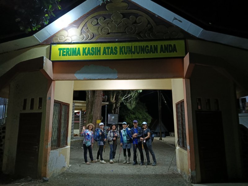 09555a3718b82d80c70bec20b5918f48.jpg