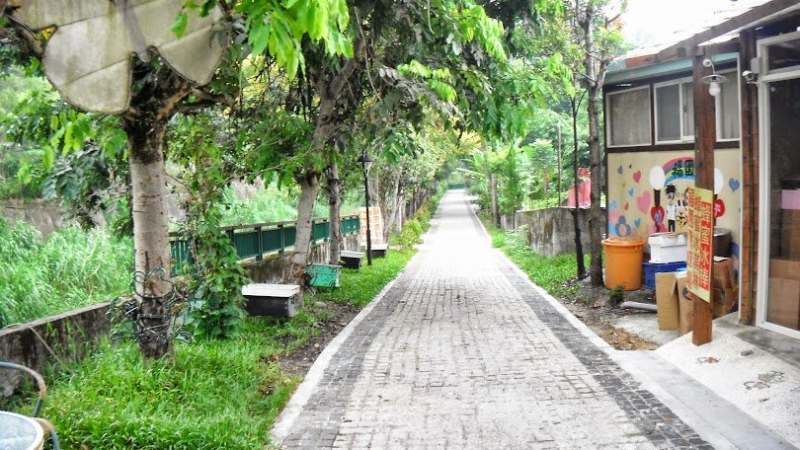 桃米坑溪河濱步道（桃米生態村）