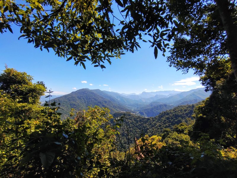 [屏東山旅(上)-尾寮山]爬滿吃滿好「客」氣！