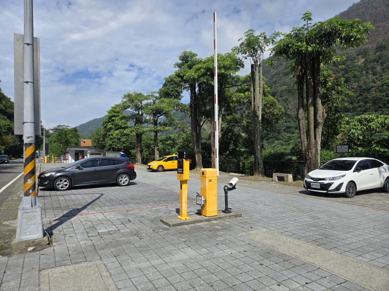 4fe2f96ed375f52539a4d49cac986e7a.jpg