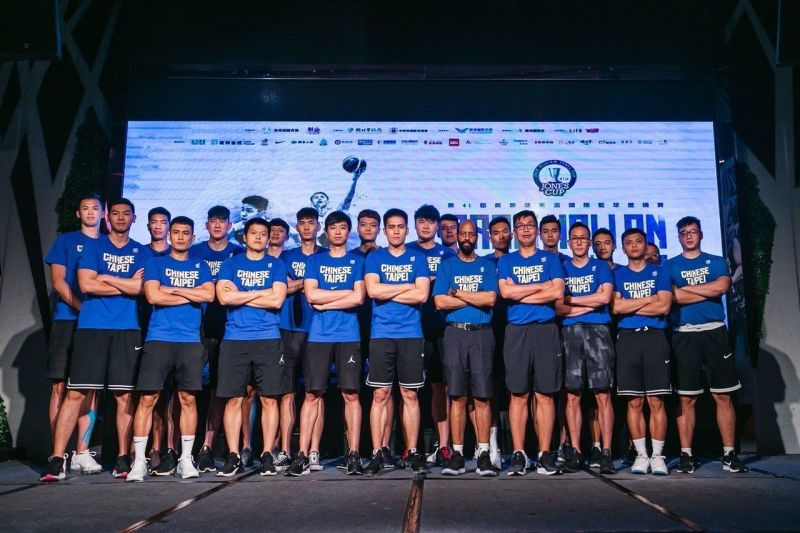 今年瓊斯盃中華藍隊由帕克執掌兵符、陳盈駿擔任隊長。圖／展逸國際行銷提供