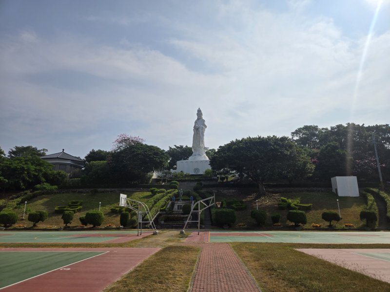 5afde7ab54c944c5dca82fdd6846eebf.jpg