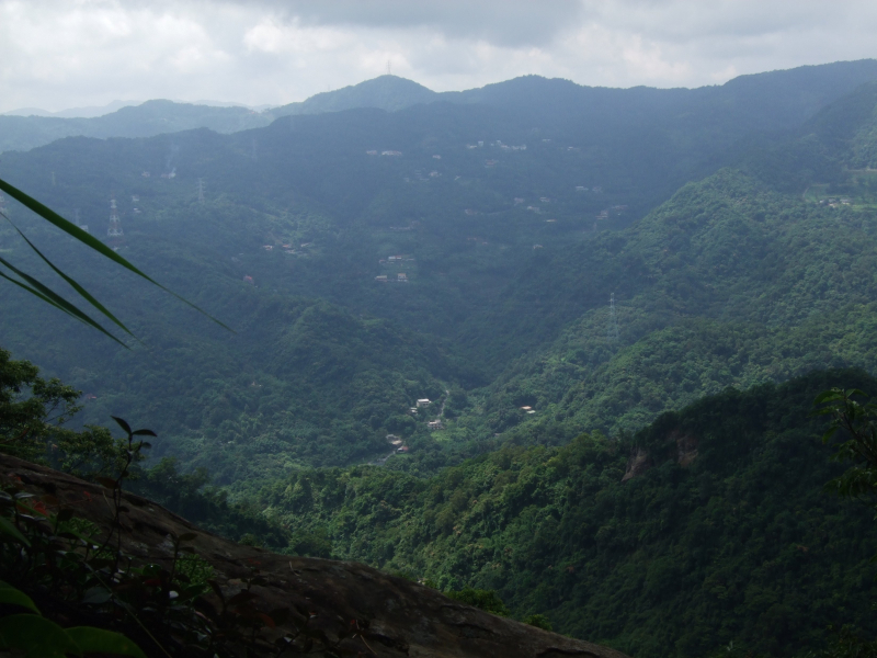 微笑山線：【二格山系】筆架連峰段