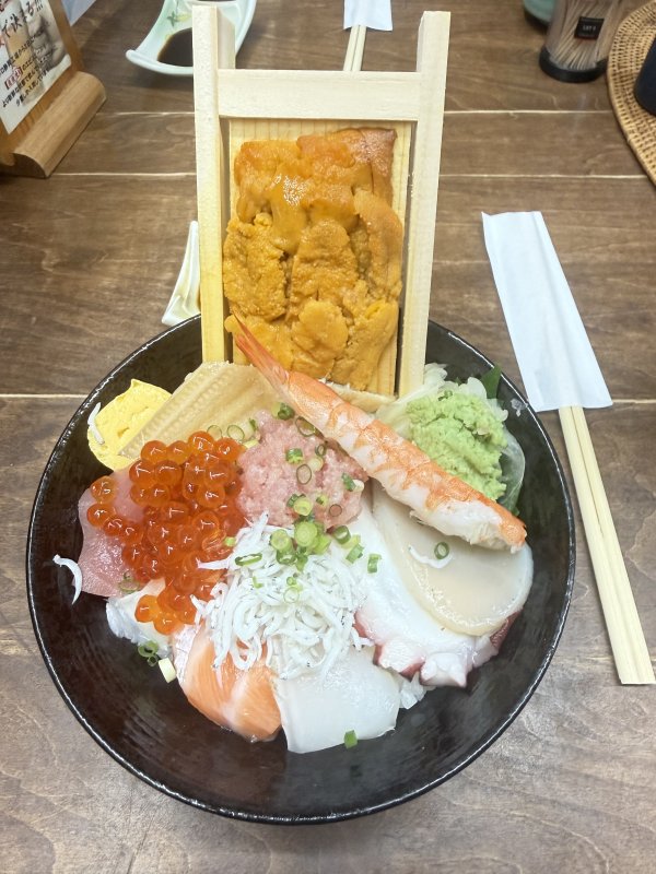 988f44be645e3673e08cf6720037b93f.jpg