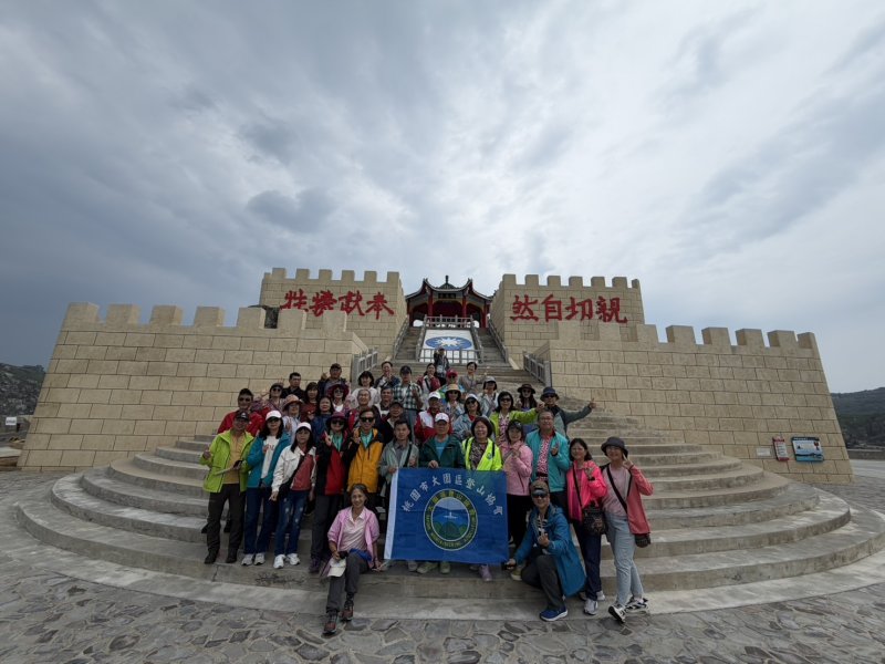 9a9fca9b40a4467beda9c215d0129d94.jpg