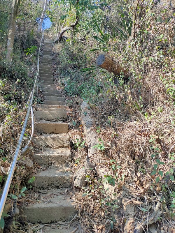 9ac1b646c3c5fa85eb038bf49f95a9dc.jpg