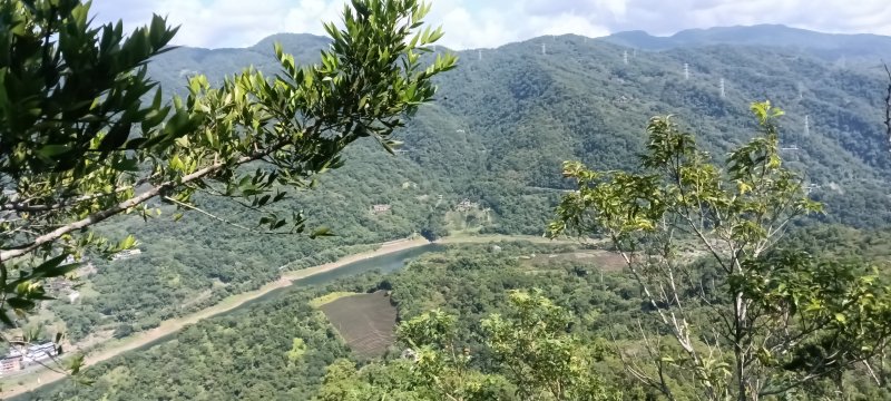 bcb0a9b0670b41a0f222a657d9810628.jpg