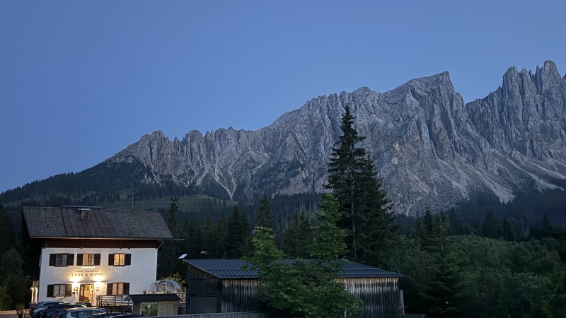 c1e7ffa6f807c2dcec2f67bfd677b397.jpg
