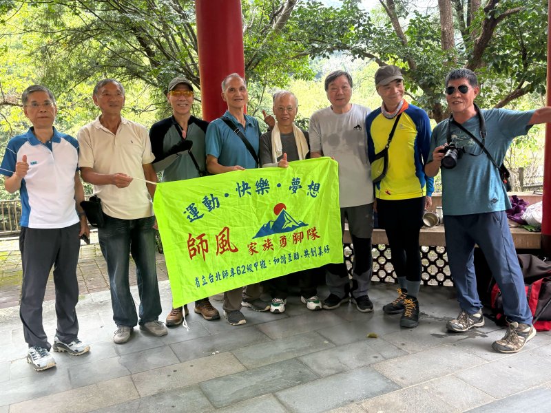 c50e3527ad8aa4cb516dcc9488bb0598.jpg