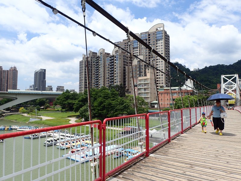 新店 和美山步道有秘境?