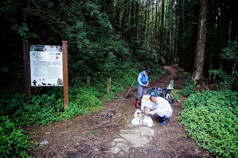 石山引水道入口煮食