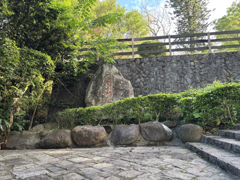 db8620f417eae63f8032df02abe887c9.jpg