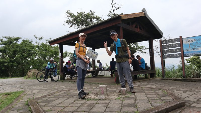 ecffaaac7c541a108df3ba3b5303ea94.jpg