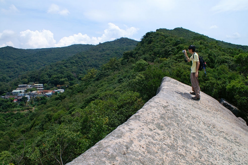 大崙頭尾042 龍船岩