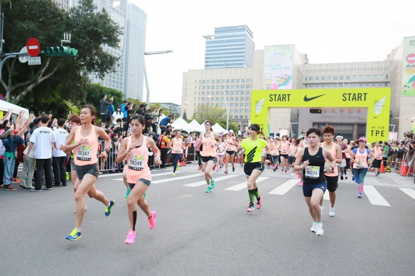 Nike女子半馬 謝千鶴再奪后冠