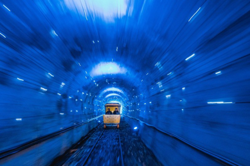 為維護觀光品質及保障遊客安全，新北市觀旅局將於3月1日至5月31日間進行深澳隧道整修。圖／新北市觀旅局提供