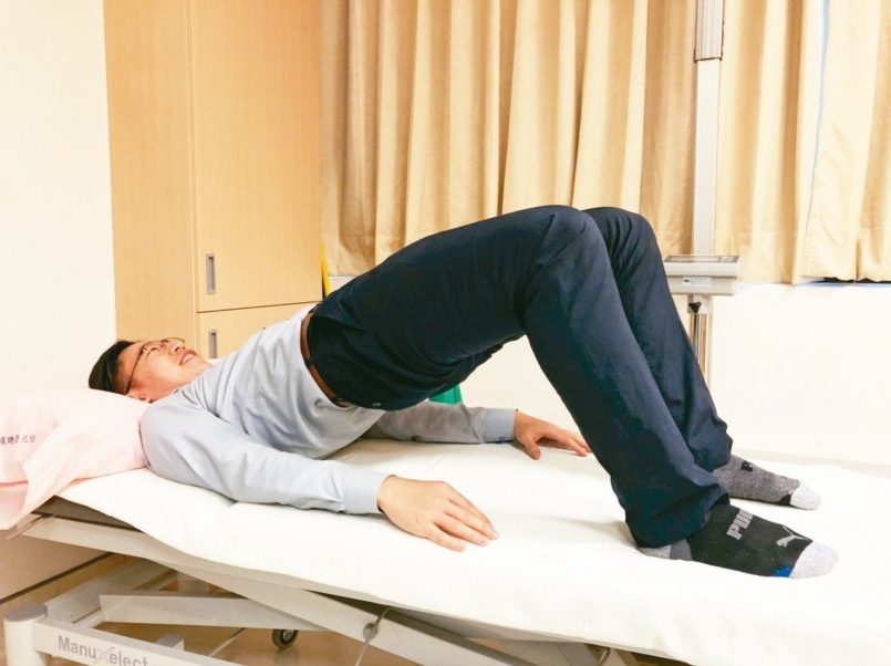 【新闻】疯跑马拉松 退化性关节炎竟年轻化