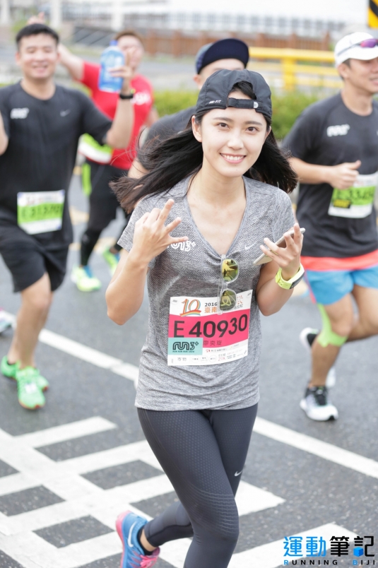 【新聞】昨天全台瘋馬拉松 數萬人起跑