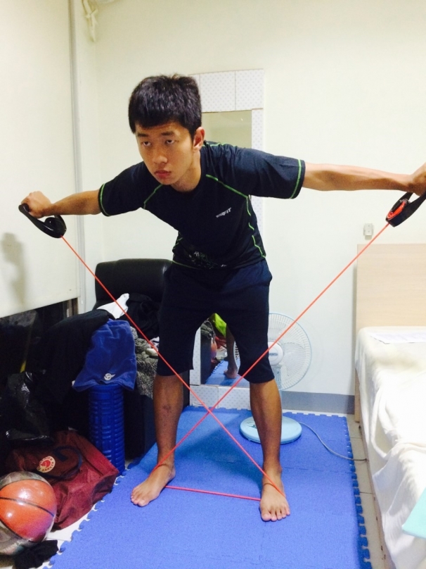 延展,拉筋,小肌群锻鍊的法宝——弹力绳 | 运动笔记 | tw.running.