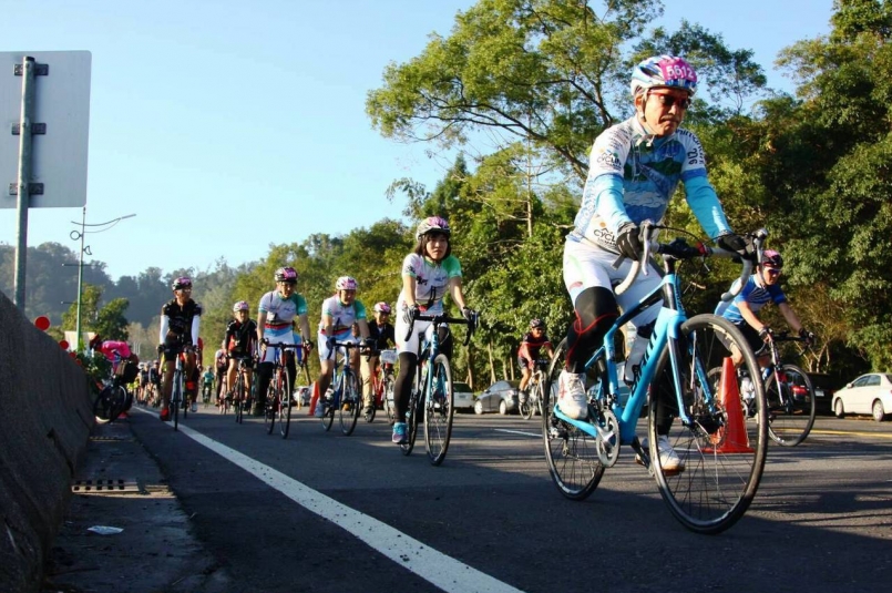 日月潭環湖公路曾獲得CNNGO票選為全球十大最美自行車道,自行車活動非常受到運動... 日月潭環湖公路曾獲得CNNGO票選為全球十大最美自行車道,自行車活動非常受到運動...