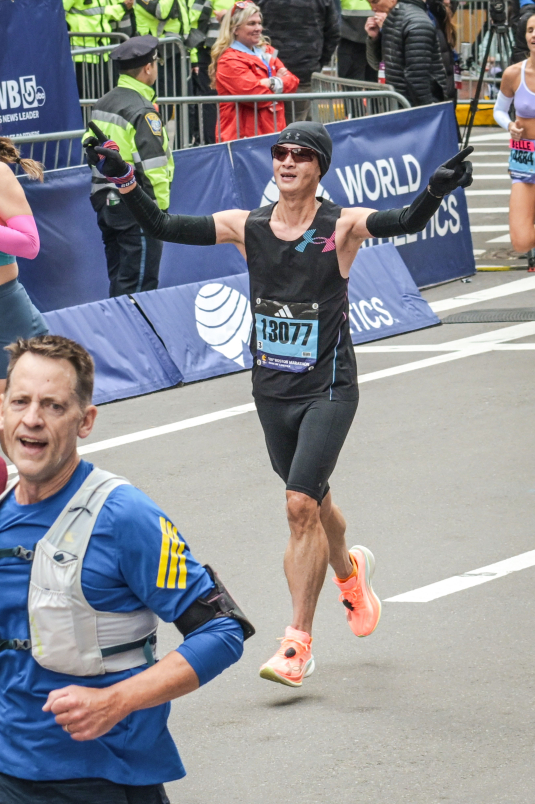 1af0448f5eaec2a3bcfc69c8f9ff9534fc221309746013ac554571fbd180e1c8.jpg