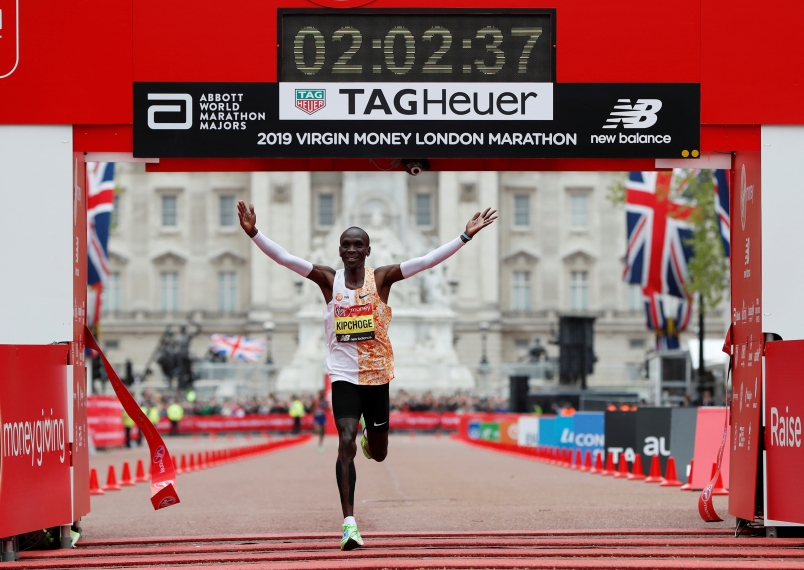 【倫敦馬】馬拉松史上第二快成績！Kipchoge 無懸念奪冠