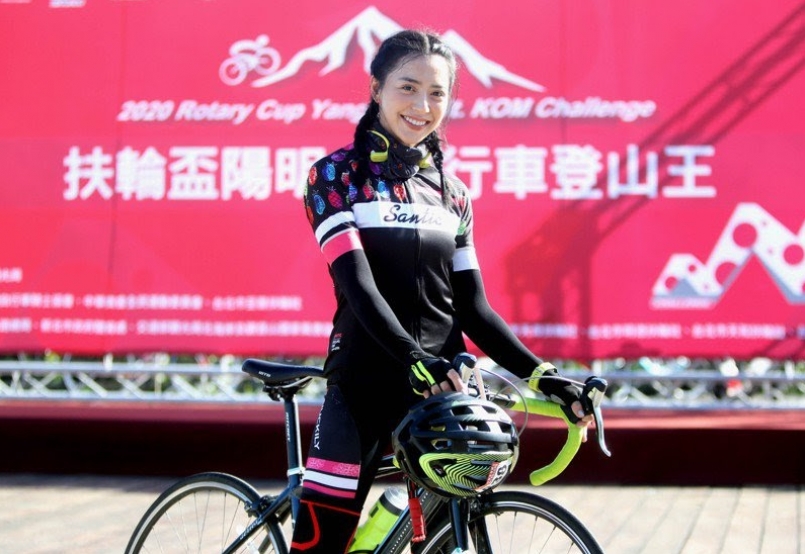 藝人宋城希也順利完賽。圖／中華民國自行車騎士協會提供