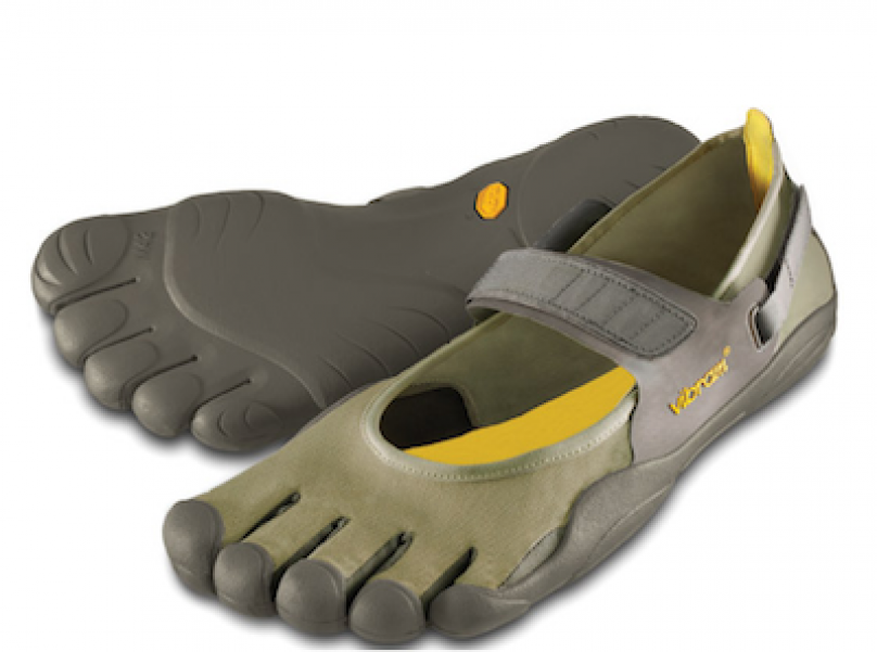 Vibram Hiking Five fingers. Vibram FIVEFINGERS White. Кроссовки пятипалые Vibram. Vibram 5 fingers кружево.