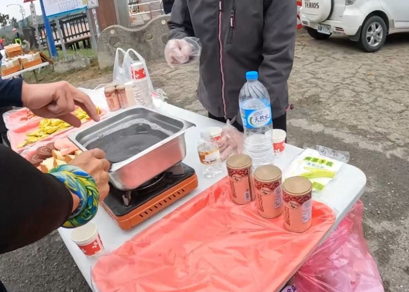 嘉義雙潭馬拉松，現煮思慕魚湯暖心暖胃