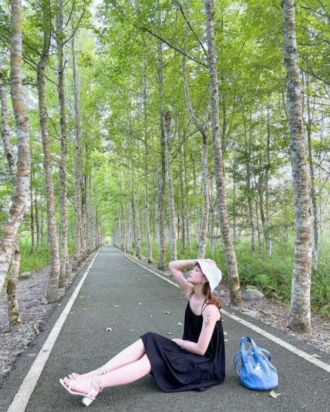▲大農大富平地森林園區自行車道-龍貓森林隧道。（圖／731.ing,Instagram）