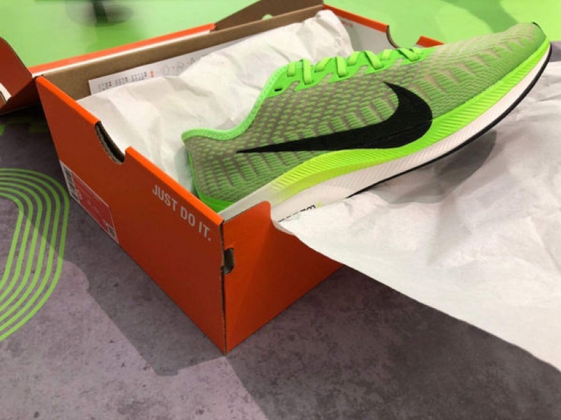 nike zoom fly turbo 2