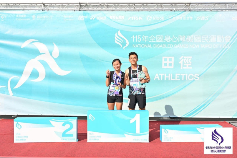 79c108f1afbec1be7a728ff2e09ed9d56974ce5ac660610b44d9b9fed0ff9548.jpg