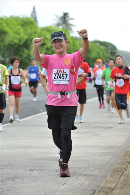 書摘 我55歲 決定開始跑馬拉松 從 我好想死 到 不跑會死 文章 運動筆記
