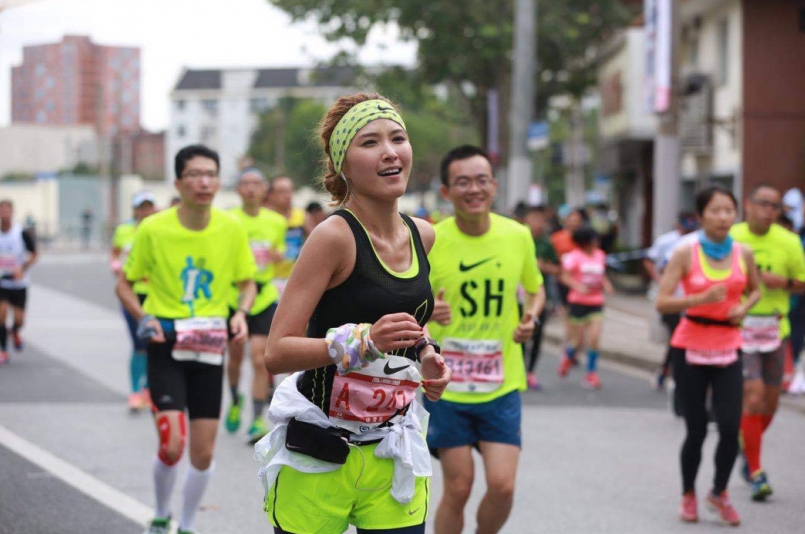 【新聞】女星生日跑馬拉松慶祝 刷新紀錄後竟然…！