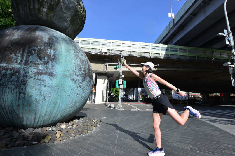 HOKA SKYFLOW帶我飛高高