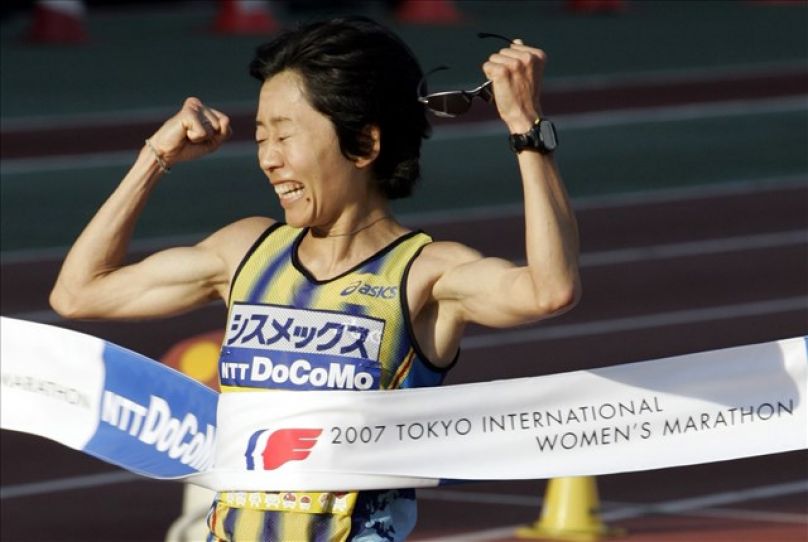 [日本小耳朵] 宮古島超馬 重見高好7小時9分奪冠