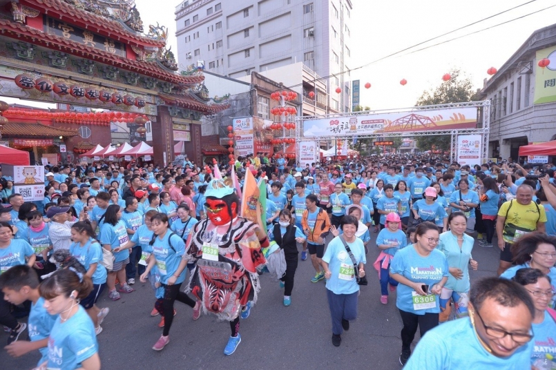 賽事 與 女神 一起去跑步福興宮贈1 錢黃金媽祖給福氣人 文章 運動筆記