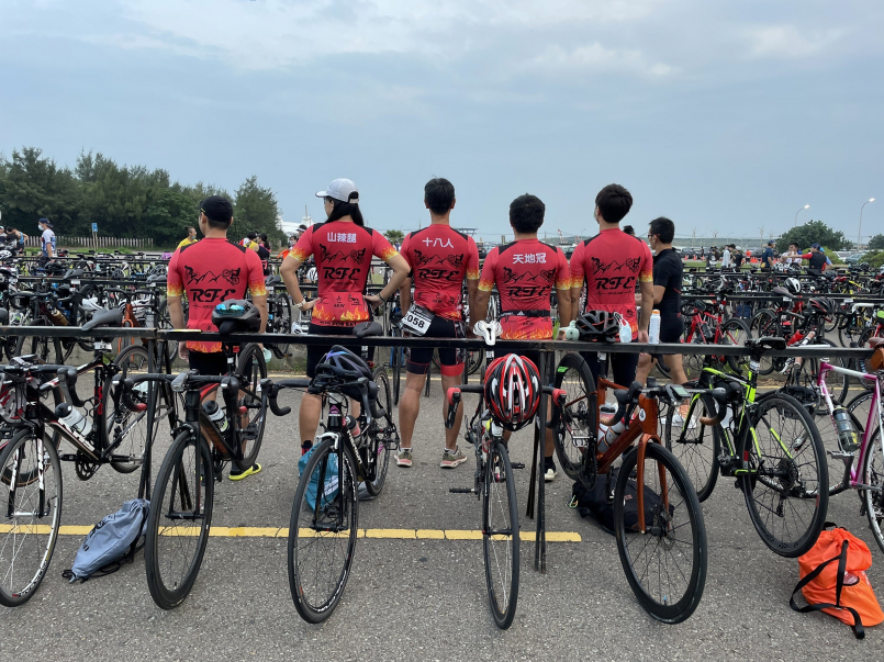 鐵人 | 二鐵也要團進團出！