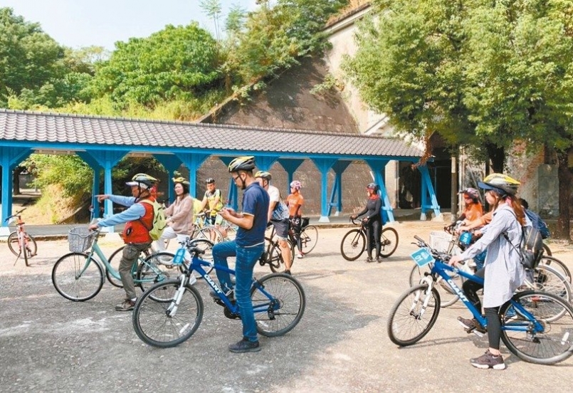 高雄市觀光局建議，228連續假期可來趟鳳山單車之旅。 圖／高雄市觀光局提供