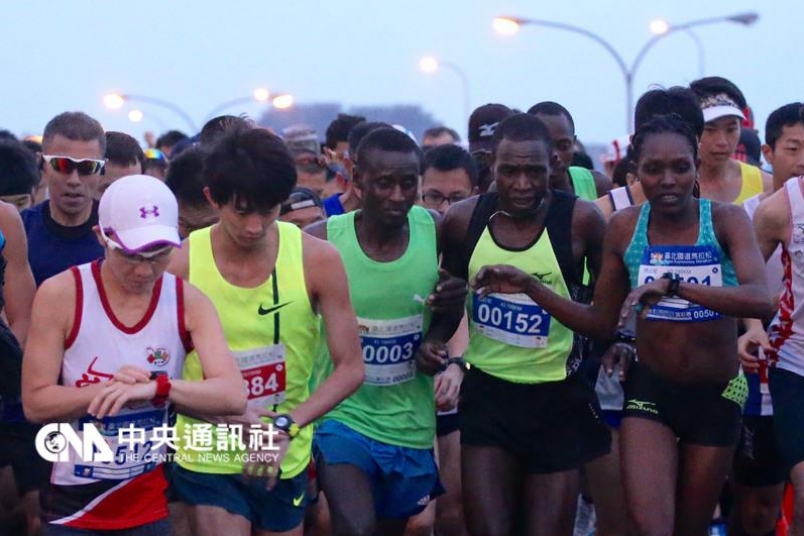 【賽事】國道馬拉松 肯亞包辦男女冠